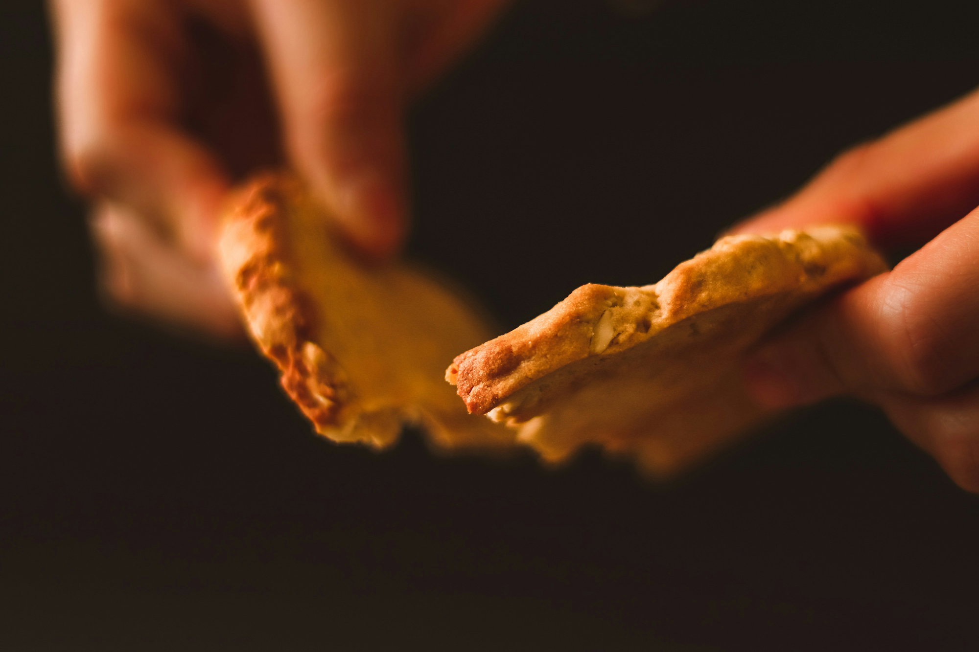 cracked cookie